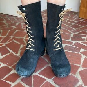 Sanita Black leather lace-up clog boots size 39